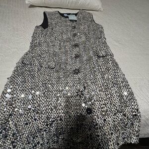 Sequin Embellished Sleeveless blazer size 4 by Antonio Melani